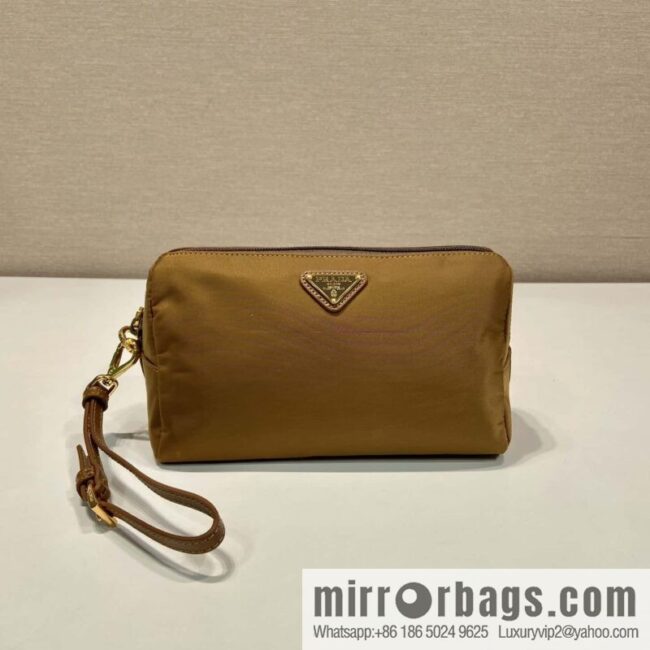 PRADA 🎉 new handbag 🎉 1NS693 new color