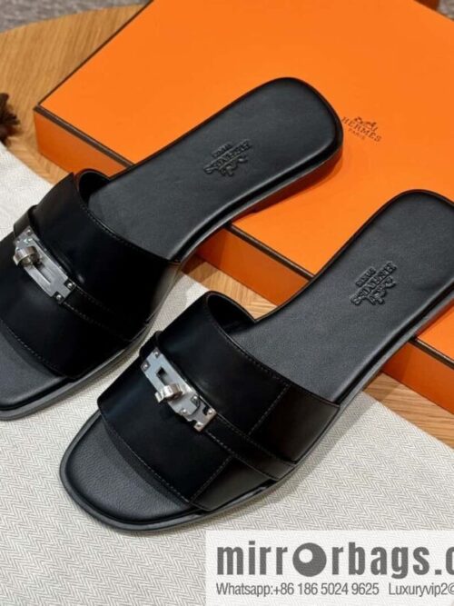 wsxc1715180682174_0-800x800uspr40j1jr198238_20250702031822.jpg Hermès 183Kelly tow sandals Gigi50 black/CK89/Noir