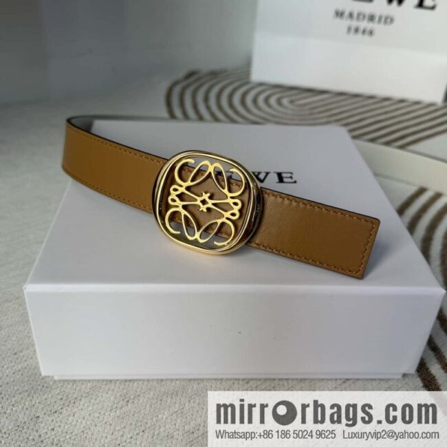 LOEWE Luo Yiwei\'s new belt smooth cow leather double-sided belt 2.8CM.