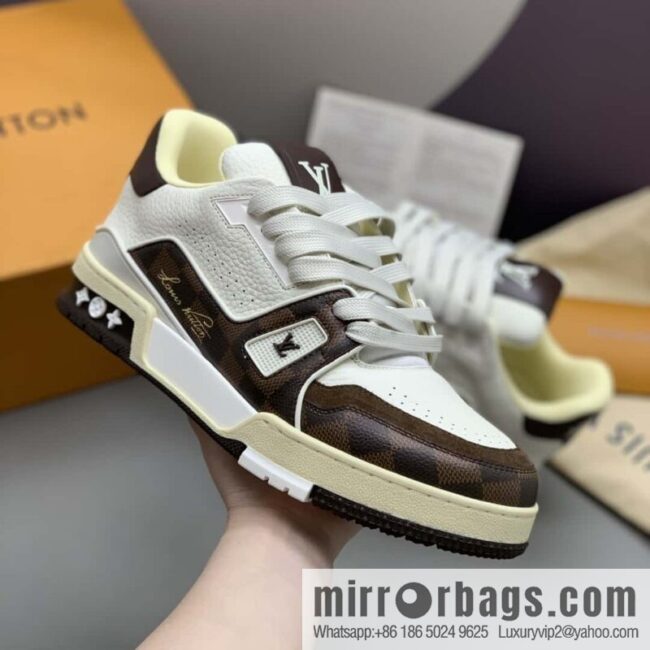 LV 🆕 couple sports running shoes