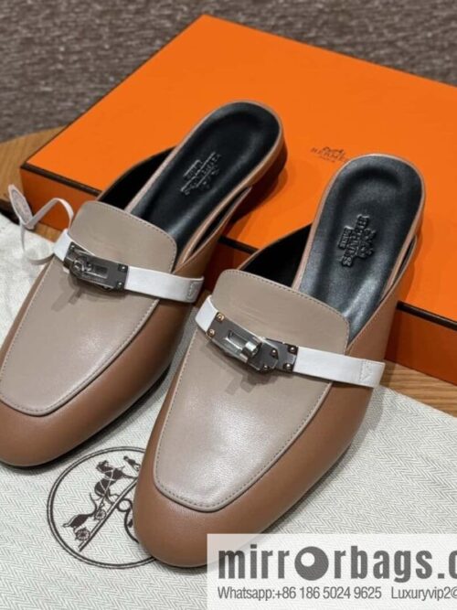 wsxc1715966292774_0-800x800m3lzxkydsmd89219_20250701232954.jpg Hermès 181 Oran Sandals, Palm Print/Epsom Pearl Rose/Pearl rose