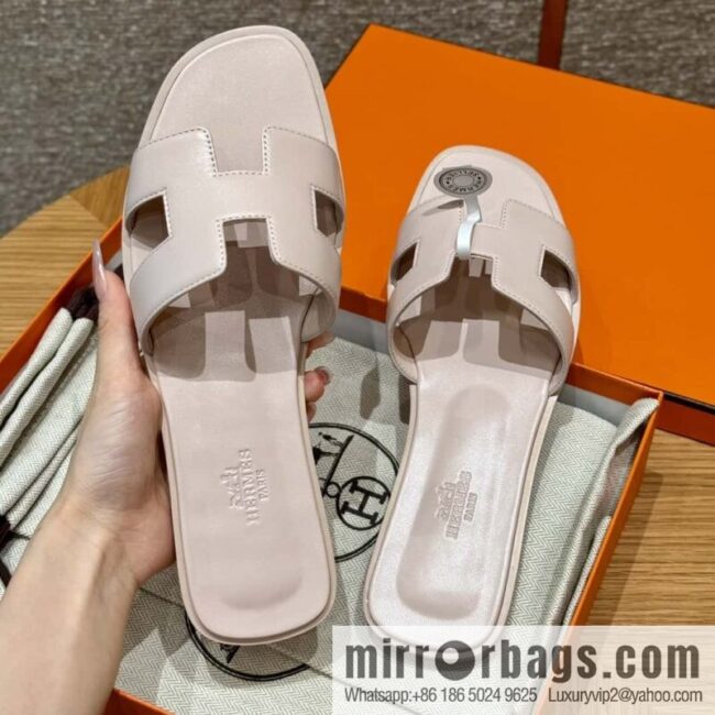 wsxc1716220033401_0-800x800pggq1na1soo89078_20250701232602.jpg Hermès 181 Oran slippers, plain /Swift petal powder/Petal powder