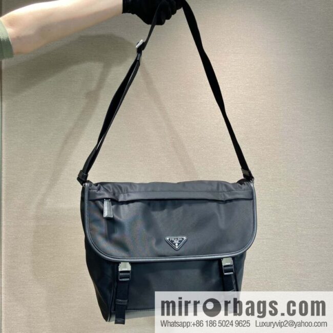 PRADA 🎉 new messenger bag 🎉🎉 2VD052A large upgraded version