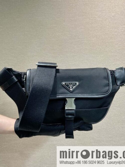 wsxc1716223281975_0-800x800vbdnhwb4dkd199795_20250709043148.jpg PRADA 🎉 new fanny pack 🎉 2VH176