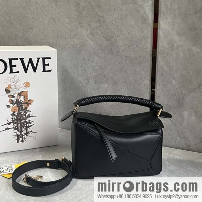 LOEWE new knitting handle puzzle 0189 black 24CM
