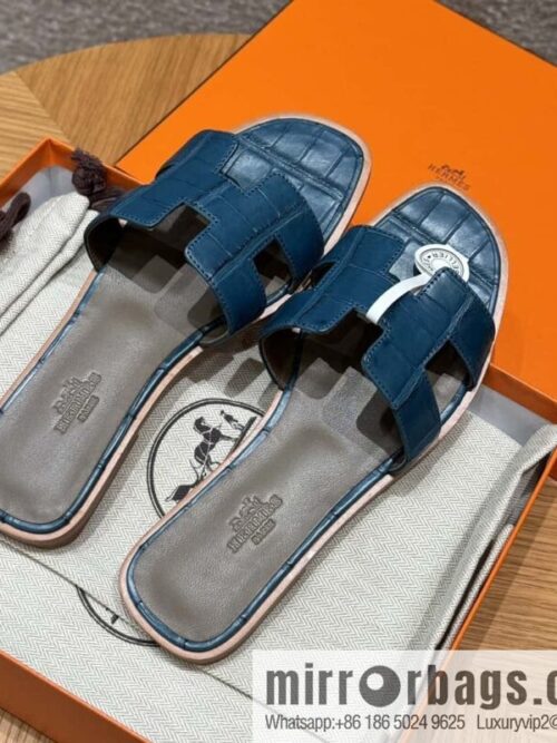 wsxc1717001899387_0-800x800h3pq4rfe5pw80298_20250701184854.jpg Hermès 181 Oran Sandals, Greek Blue/7Q/Mykonos Crocodile/alligator🐊