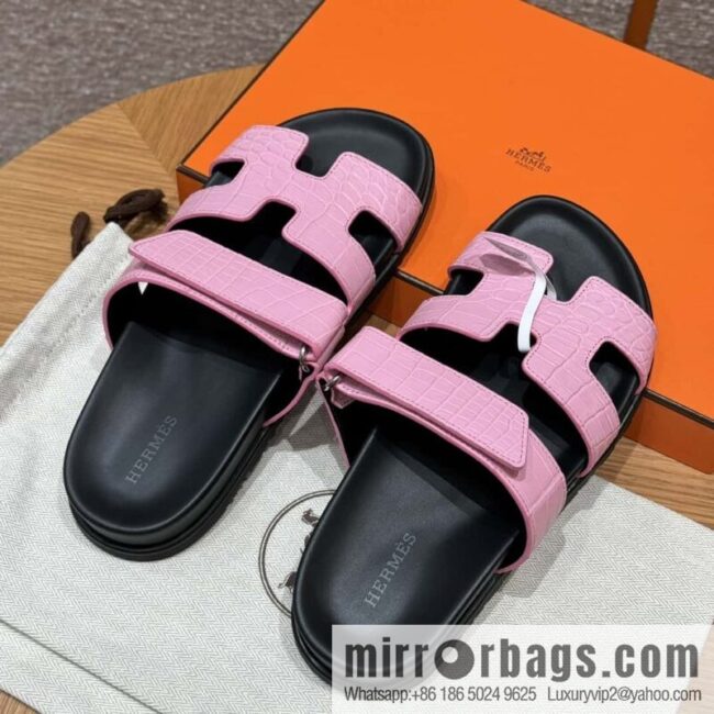 wsxc1717002106812_0-800x800zj2gb0cfpyz80259_20250701184748.jpg Hermès 225 CHYPRE SANDAL uncle shoes, cherry blossom powder/5P/pink crocodile/alligator🐊