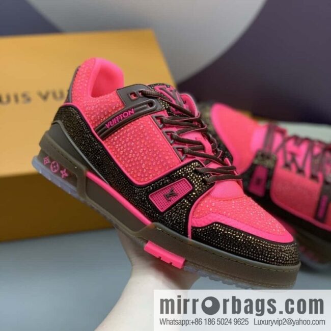 LV 🆕 men\'s sports and leisure shoes