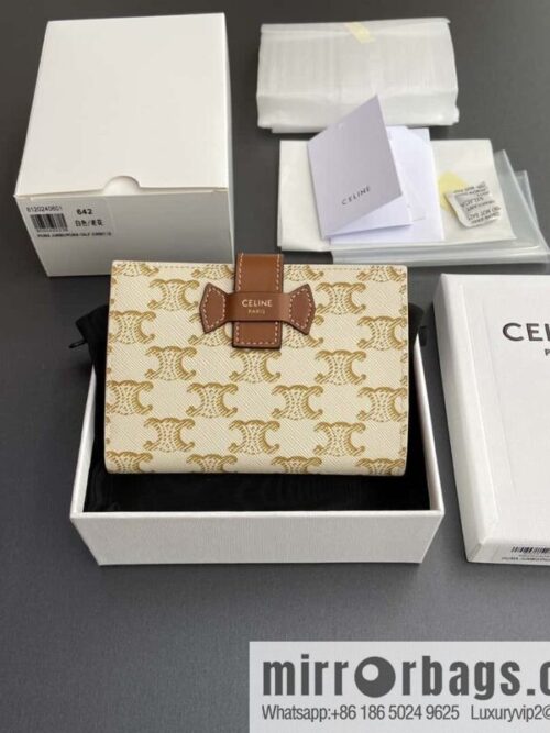 wsxc1718370116539_0-800x800krereuxilpq195365_20250709022138.jpg Celine TRIOMPHE logo medium sheep leather (fabric) wallet 10B642DB7.04LU