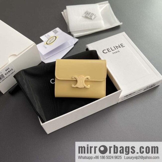 Celine TRIOMPHE glossy leather (fabric) short wallet 10l652DS3.04LU653