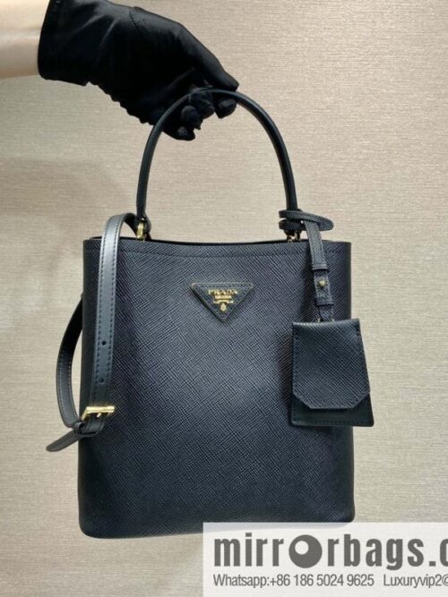 wsxc1718904756092_0-800x800wjko4cpjjel188731_20250708225314.jpg PRADA 🔆 exclusive debut 🔆 1BA212 💋 new color