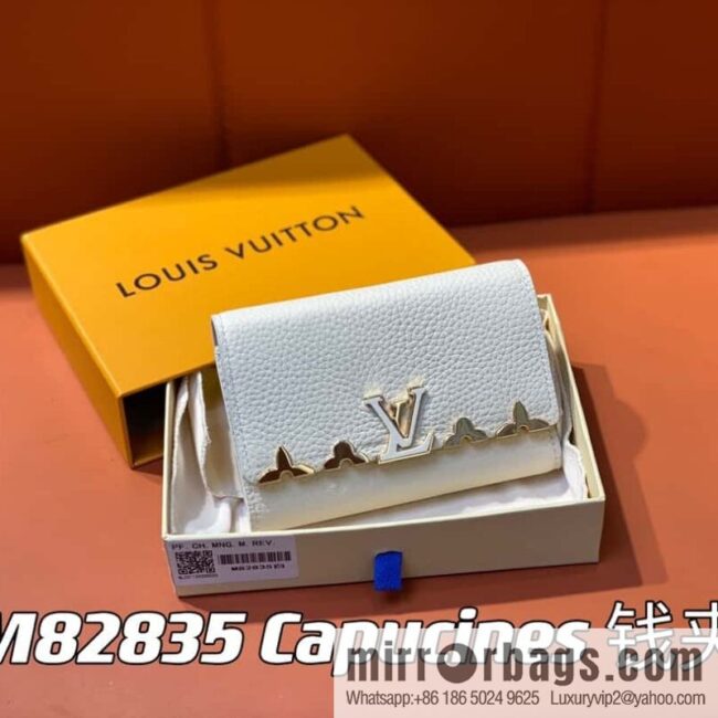 [Boutique‑grade] M82764 black full leather tri-fold wallet series Capucines wallet M82764 82835 white (floral)