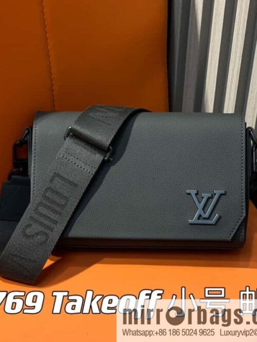 [Premium‑quality] M24769 black full leather men\'s bag messenger bag series Takeoff small Aer messenger bag M25125 M24769
