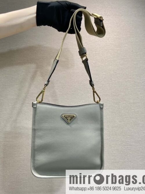 wsxc1719394990365_0-800x800z5co2icsjai187793_20250708222452.jpg PRADA 👏 new shoulder strap bag 👏 1B H220 🎉 tote bag