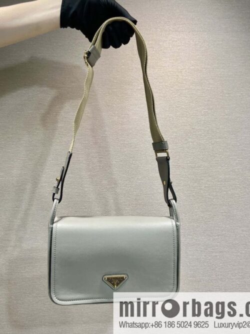 wsxc1719395133035_0-800x800gdgplu2hutx187778_20250708222427.jpg PRADA 👏 new shoulder strap bag 👏 1BD372