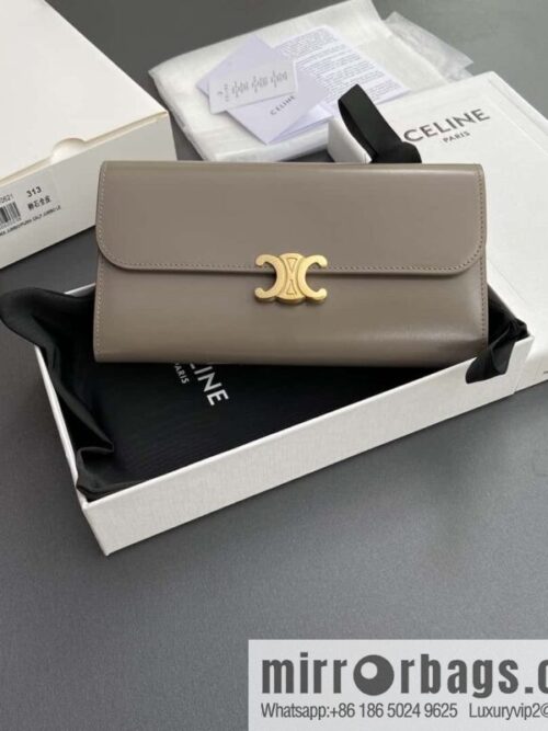 wsxc1719398157778_0-800x800j3sonzve5p4185281_20250708211008.jpg CELINE TRIOMPHE shiny cow leather (fabric) wallet 10E313DPV.38NO 312
