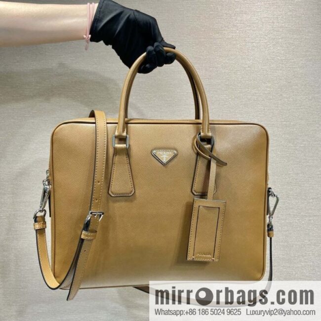 PRADA 🎉 classic new color 🎉 2VE0368 Cinnamon