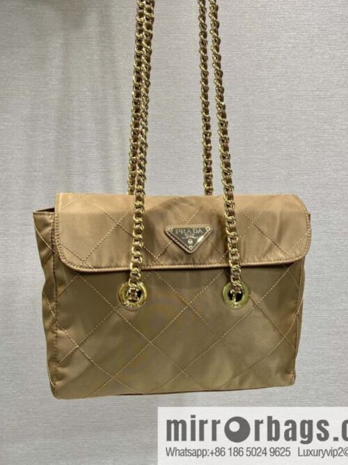 wsxc1720018093399_0-800x800da3skm5eq4k184430_20250708204634.jpg PRADA 🎉 medieval flip model 🎉 1BD620 new color