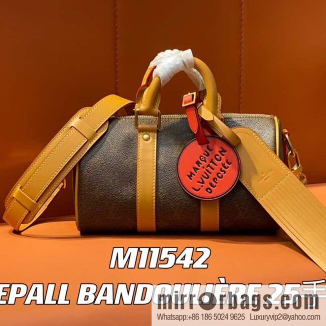 [Premium‑quality] M11542 monogram men\'s bag pillow bag speedy series KEEPALL BANDOULIZRE 25 handbag