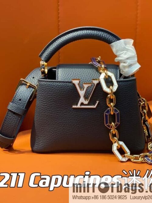 [Boutique‑grade] M25211 dark blue (chain strap) M24863 full leather cap that English series Capucines mini handbag