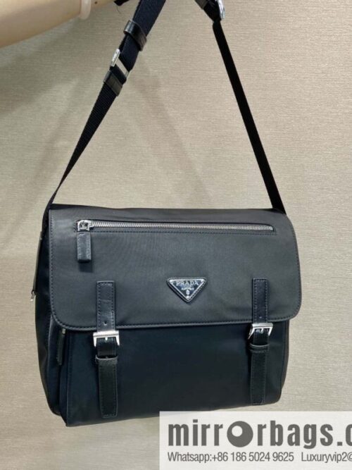 wsxc1721054518827_0-800x80015spox4mnmu179712_20250708182614.jpg PRADA 🎉 upgraded messenger bag 🎉 BD671B😘