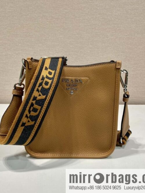 wsxc1721572508680_0-800x800m0dc1lr5tb5177388_20250708165609.jpg PRADA 👏 new shoulder strap bag 👏 1BH191/tote bag new color