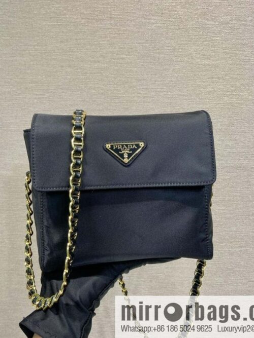 wsxc1722010292595_0-800x8001iyrk3ffmlt173863_20250705225148.jpg PRADA 🎉 medieval small satchel 🎉🎉🎉 1BD648