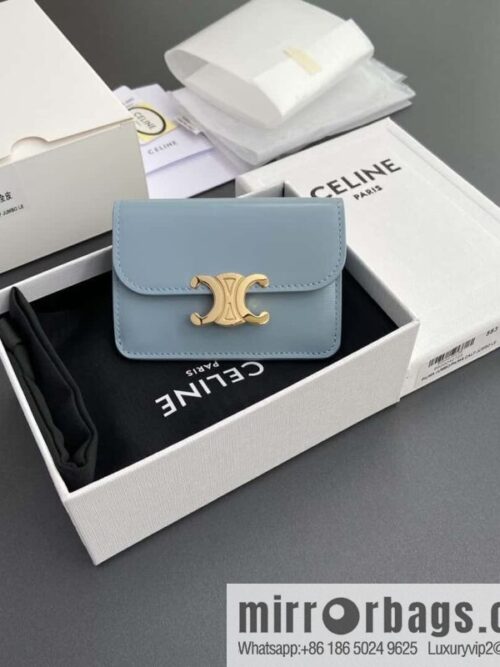 wsxc1722525092224_0-800x800jdnuj4v5bzq173521_20250705224128.jpg CELINE TRIOMPHE shiny cow leather flip card bag 10I 582 CPJ.04LU