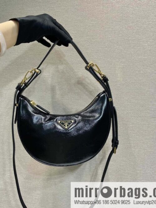 wsxc1724256627182_0-800x8005eq0dtyjgyq173020_20250705222620.jpg PRADA 🎉 Moon handbag 🎉 1BC194 lacquered wax leather