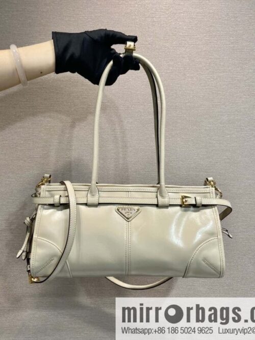 wsxc1725543876418_0-800x800uo0nbozeq12164703_20250705181051.jpg PRADA 🎉 LusSo lf oil wax skin 🎉 1BA426 lime