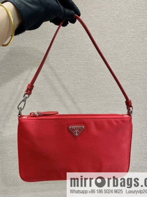 wsxc1726231052626_0-800x80044tuv3rlv1k164362_20250705175859.jpg PRADA 🎉 new armpit bag 🎉 1NI545 🎉🎉 red