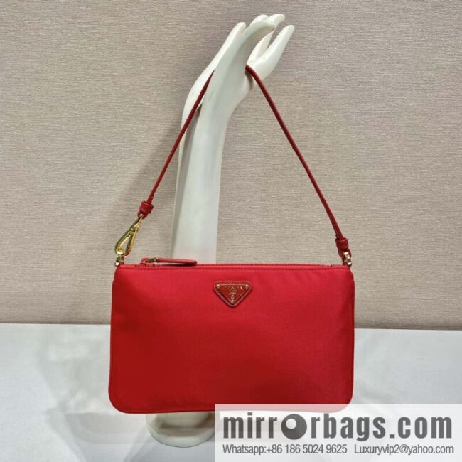 wsxc1726231312395_0-800x800am5ggf5adsv164332_20250705175809.jpg PRADA new armpit bag ๐๐ 1NI545/K gold new ๐๐ red