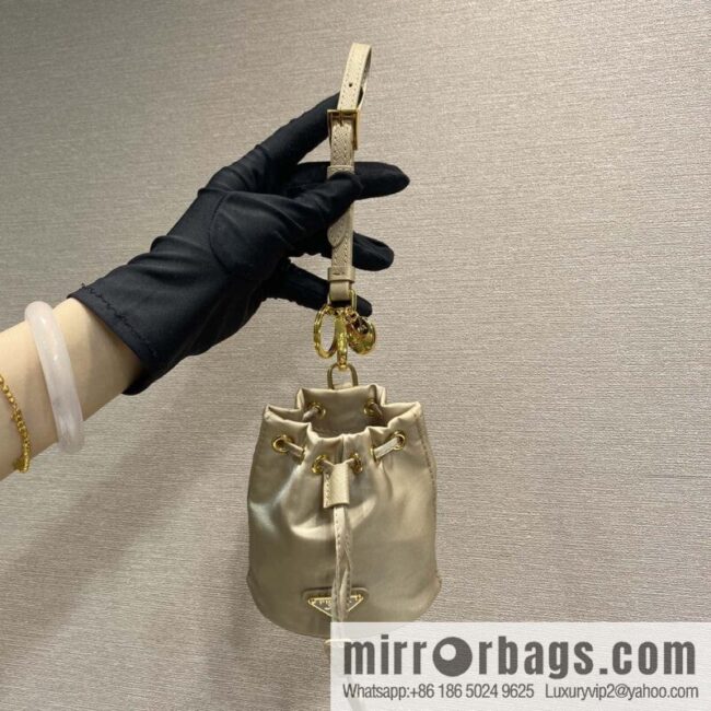 PRADA 🎉 mini bucket bag 🎉 1TT202 new 🎉🎉 grey