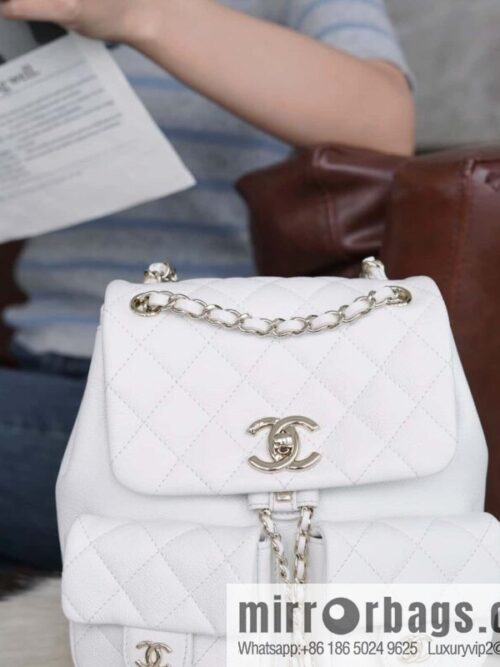 wsxc1726235923248_0-800x800r3v5fkorxjx160733_20250705153949.jpg CHANEL Duma backpack, genuine leather, white AS3860.