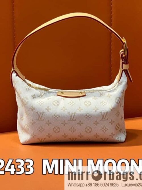 [Boutique‑grade] M12433 white, mini lunch box bag, moon bag series MINI MOON handbag
