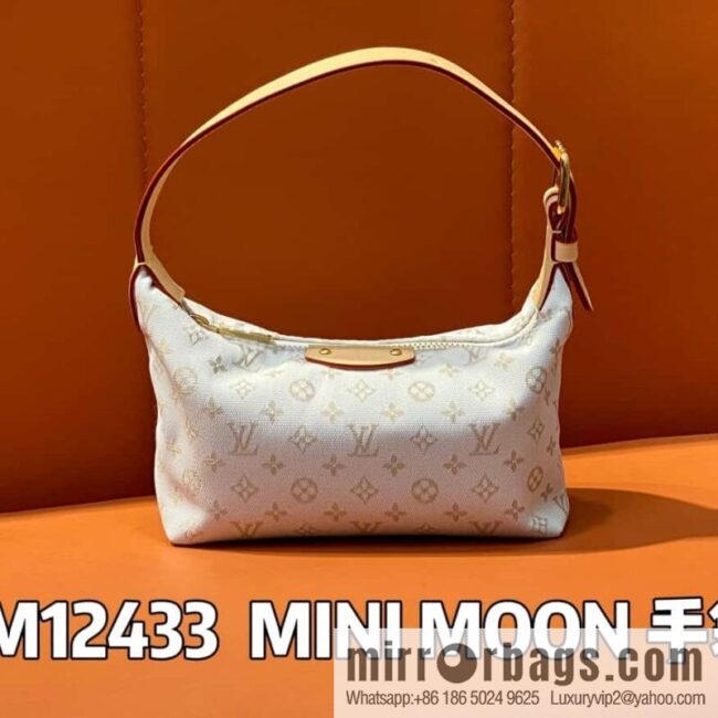 [Boutique‑grade] M12433 white, mini lunch box bag, moon bag series MINI MOON handbag