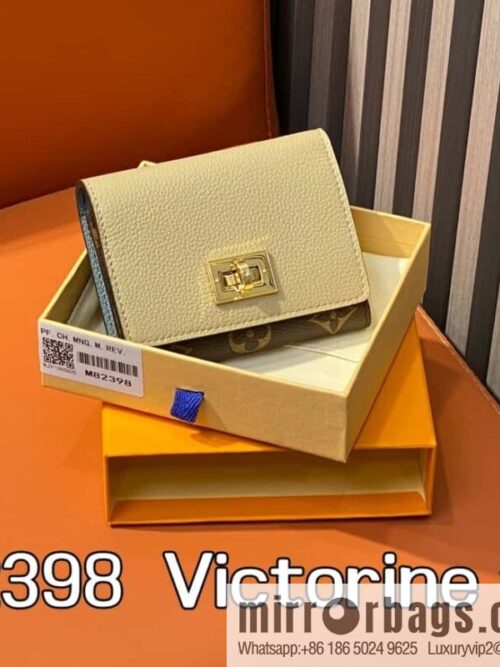 [Boutique‑grade] M82398 khaki, three-fold wallet series Victorine wallet