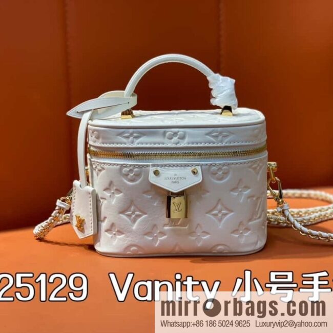 [Boutique‑grade] M25129 white, full leather embossed cosmetic bag series, variable size chip version M25219 white M25123 black, this Vanity small handbag.