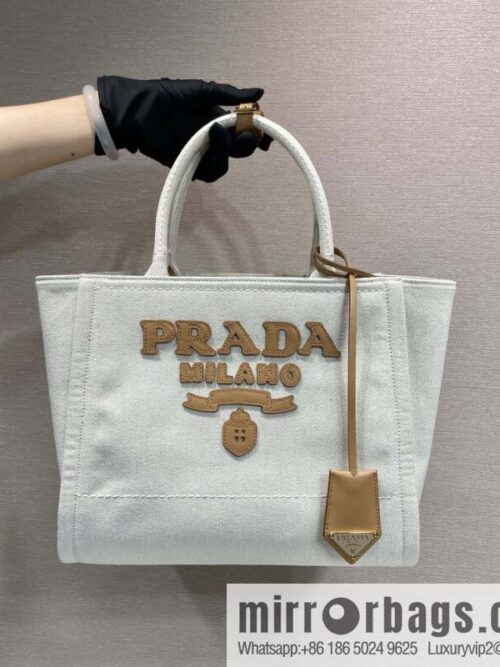 wsxc1726842226468_0-800x80035lam3thlao159702_20250705145731.jpg PRADA 🎉 new tote bag 🎉 1BG474