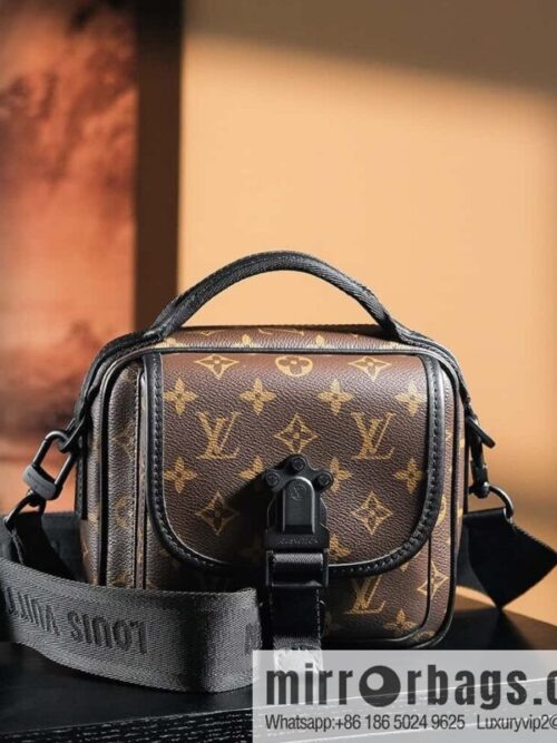 wsxc1726842497805_0-800x800dvpx2lnb0cy159683_20250705145621.jpg LV 𝐐𝐔𝐄𝐒𝐓 chip rhombus code messenger bag series #M