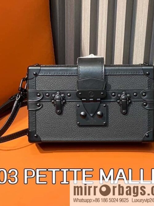 [Boutique‑grade] M24303 black black buckle, box bag series PETITE MALLE handbag