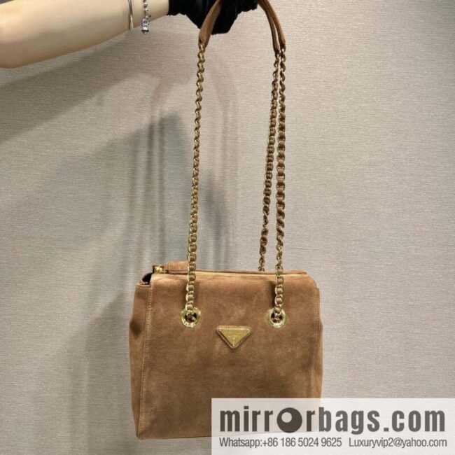 PRADA 🎉 🎉 1BD660 Suede