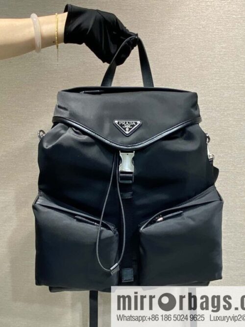 wsxc1727186316477_0-800x80035zn0lnzmvc155674_20250705114956.jpg PRADA 🎉 new catwalk model 🎉 2VZ111 small shoulder back/shoulder bag