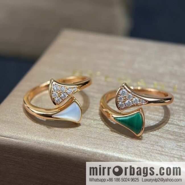 BVLGARI DIVAS\'DREAM Malachite White Fritillary Fan Ring