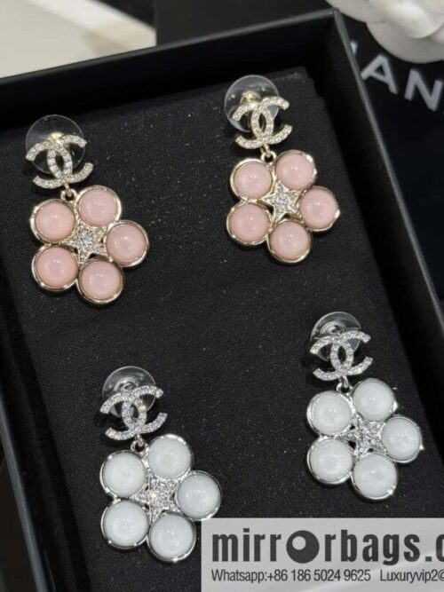 wsxc1727454860367_0-800x800ovxhqww121i51770_20250630003539.jpg ❗️New ❗️☀️ new ☑️ chanel c2 double c snowflake stud earrings ☀️