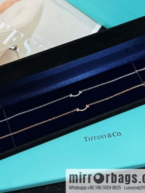 wsxc1727597363740_0-800x800tfagsuz002q51612_20250630003414.jpg ❗️New ❗️ ☀️ Tiffany & co, classic smile bracelet ☀️