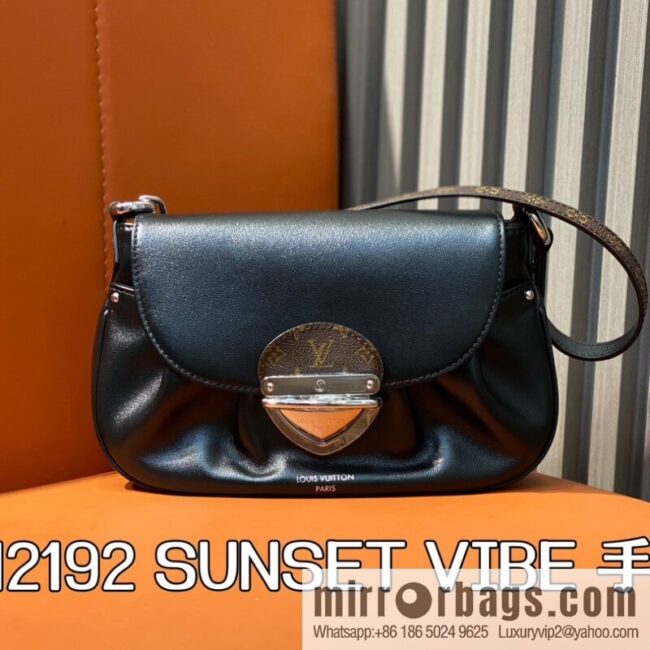 [Boutique‑grade] M12192 black full leather, underarm bag ingot bag series, the new SUNSET VIBE handbag of the season