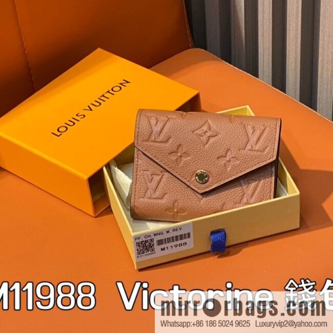 [Boutique‑grade] M11988 brown full leather, three-fold wallet series, 1 Victorine bag