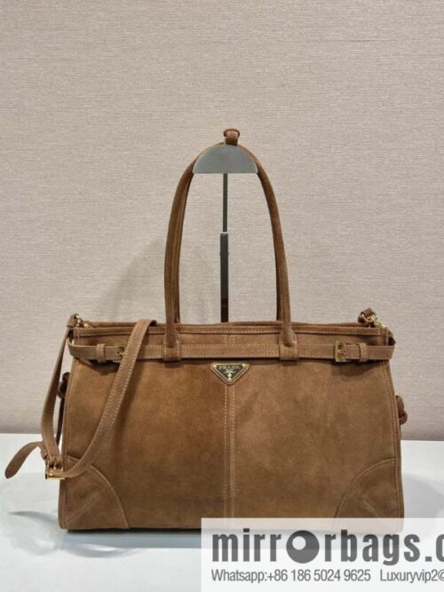 wsxc1727707594581_0-800x800za3rz0fb0k0151523_20250705092151.jpg PRADA 🎉 LusSo lf fleece 🎉 1BA433 L🎉🎉
