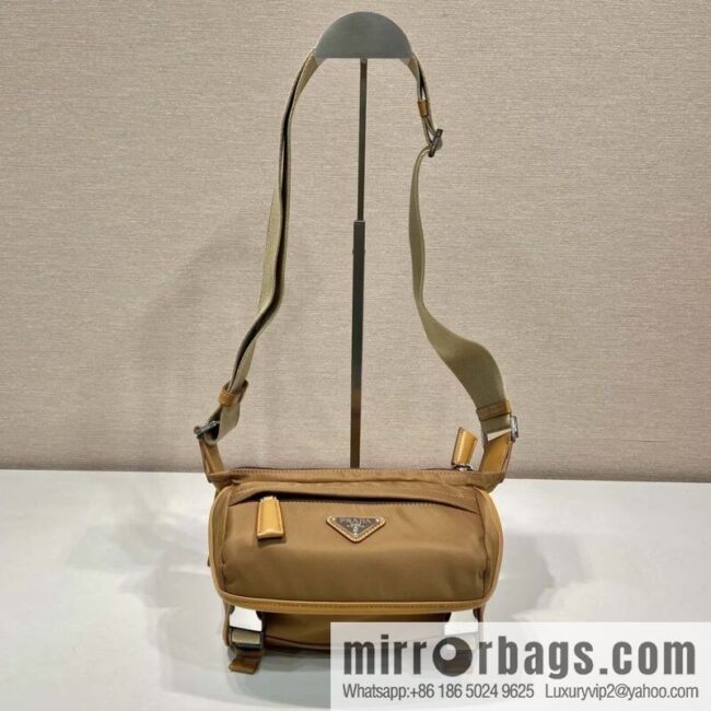 PRADA 🎉 Mini Messenger Bag 🎉 2VH171A Mini🎉